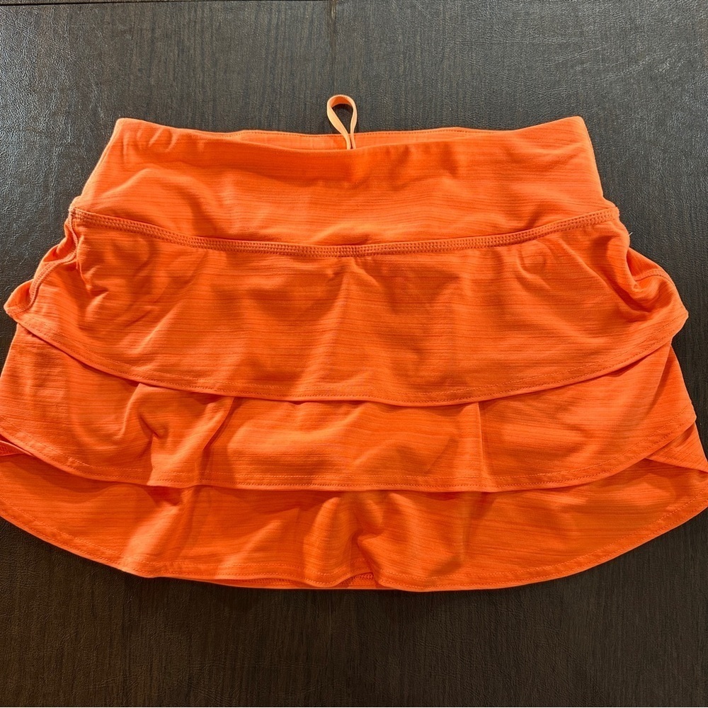 Athleta Swagger Tiered Skirt with Shorts Neon Orange Sz XS